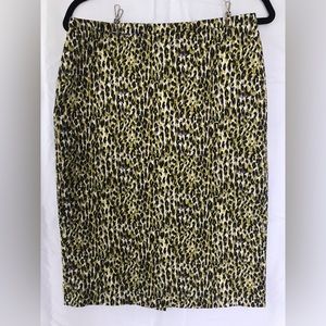 VGUC J. Crew Textured Leopard Pencil Skirt, Size 6